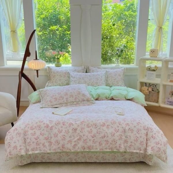 100% cotton embroidered four-piece set, skin-friendly and breathable